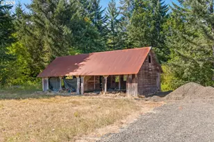 52625 NW Scofield Rd, Buxton, OR 97109 - Photo 38