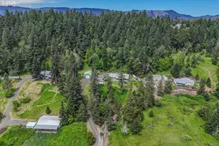 562 Valley Rd, Roseburg, OR 97471 - Photo 44