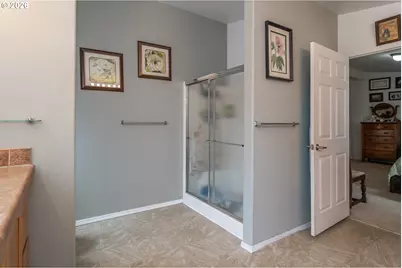 562 Valley Rd, Roseburg, OR 97471 - Photo 24