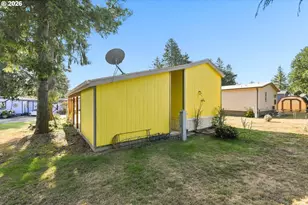472 Shorepines Pl, Coos Bay, OR 97420 - Photo 22