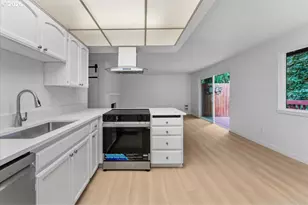 13105 NW 8th Ave, Vancouver, WA 98685 - Photo 16