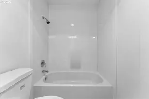 13105 NW 8th Ave, Vancouver, WA 98685 - Photo 20