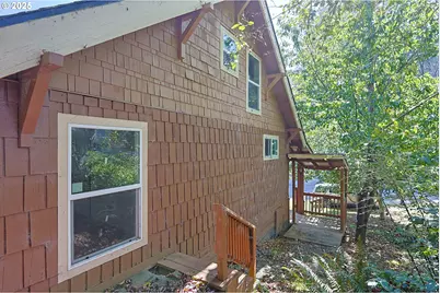 1194 Oregon Ave, Coos Bay, OR 97420 - Photo 26