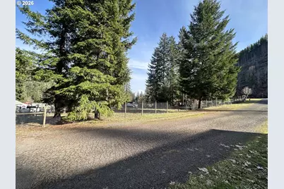 485 Evergreen Ave, Idanha, OR 97350 - Photo 2