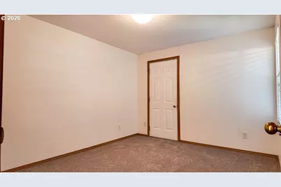 164 NW Cody Ct, Hillsboro, OR 97124 - Photo 22