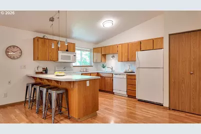 164 NW Cody Ct, Hillsboro, OR 97124 - Photo 12