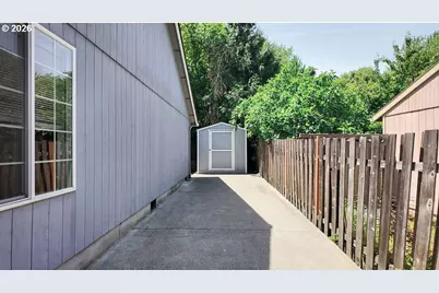 164 NW Cody Ct, Hillsboro, OR 97124 - Photo 34