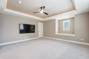 15877 NW Heckman Ln, Portland, OR 97229 - Photo 32