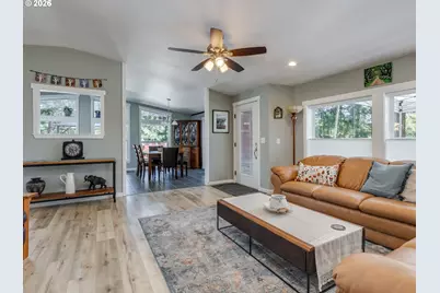 1072 Labarre Rd, Washougal, WA 98671 - Photo 12