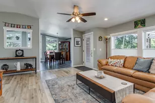 1072 Labarre Rd, Washougal, WA 98671 - Photo 12