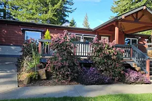 1072 Labarre Rd, Washougal, WA 98671 - Photo 2