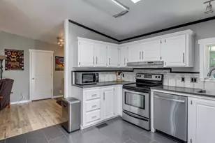 1072 Labarre Rd, Washougal, WA 98671 - Photo 16