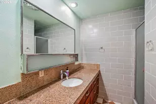 10975 SW Walnut St, Portland, OR 97223 - Photo 22