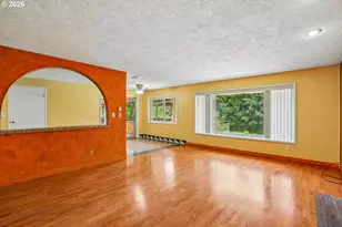 10975 SW Walnut St, Portland, OR 97223 - Photo 8