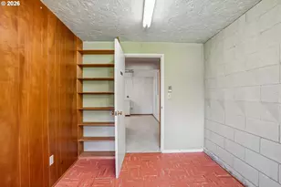 10975 SW Walnut St, Portland, OR 97223 - Photo 32