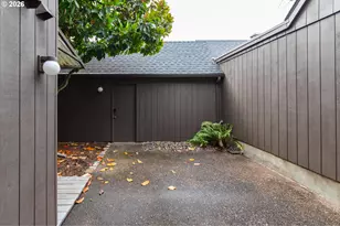 36 Westbrook Way, Eugene, OR 97405 - Photo 28