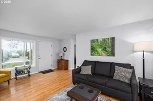 590 Flamingo Ave, Springfield, OR 97477 - Photo 12