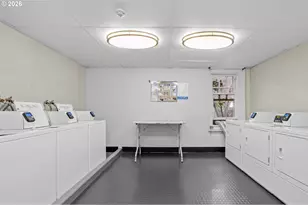 1829 NW Lovejoy St, Portland, OR 97209 - Photo 28