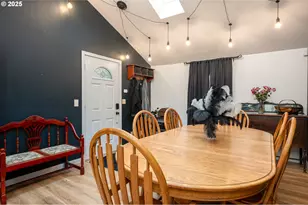 2837 SE 90th Pl, Portland, OR 97266 - Photo 4