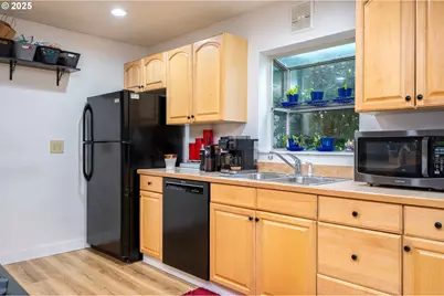 2837 SE 90th Pl, Portland, OR 97266 - Photo 14