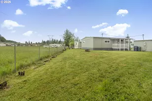 205 S 54th St, Springfield, OR 97478 - Photo 30