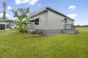 205 S 54th St, Springfield, OR 97478 - Photo 28