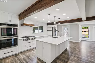 10214 NW 11th Ave, Vancouver, WA 98685 - Photo 8