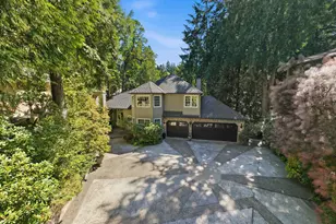 1876 Palisades Lake Ct, Lake Oswego, OR 97034 - Photo 2