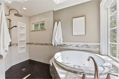 1876 Palisades Lake Ct, Lake Oswego, OR 97034 - Photo 22