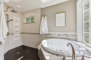 1876 Palisades Lake Ct, Lake Oswego, OR 97034 - Photo 22