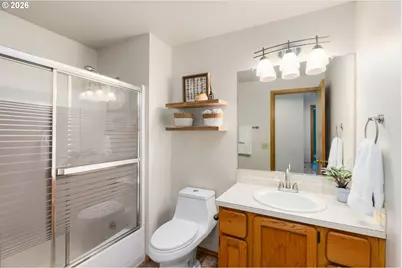 16050 NW Somerset Dr, Beaverton, OR 97006 - Photo 28