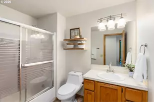 16050 NW Somerset Dr, Beaverton, OR 97006 - Photo 28