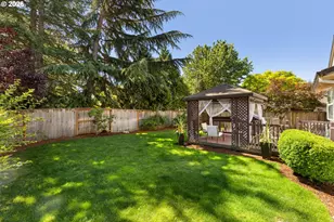 16050 NW Somerset Dr, Beaverton, OR 97006 - Photo 30