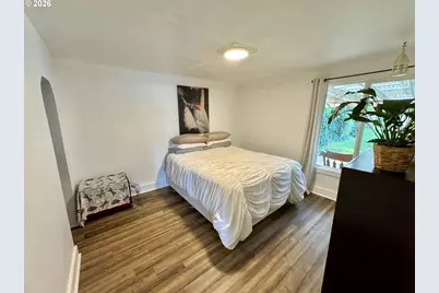 369 S 10th St, Coos Bay, OR 97420 - Photo 18