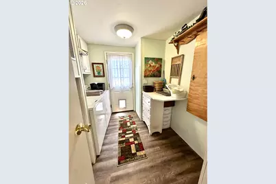 250 5th St, Baker City, OR 97814 - Photo 24