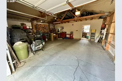 250 5th St, Baker City, OR 97814 - Photo 36