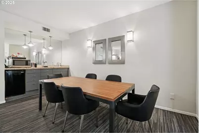 1500 SW Park Ave #422, Portland, OR 97201 - Photo 32