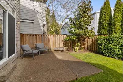 3650 SE Trellis Pl, Hillsboro, OR 97123 - Photo 24