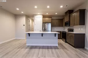 2614 Waterlily Dr, Eugene, OR 97403 - Photo 4