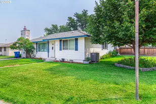 48 W Cedar Dr, Hermiston, OR 97838 - Photo 2
