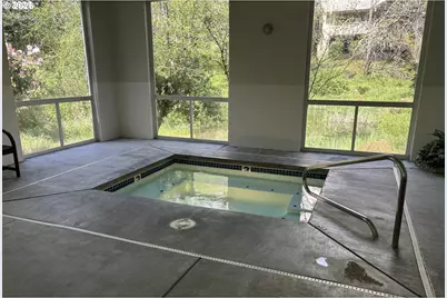 6645 W Burnside St #550, Portland, OR 97210 - Photo 36