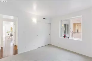 6645 W Burnside St, Portland, OR 97210 - Photo 22