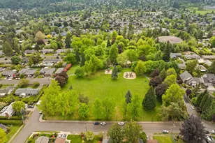 570 NW Birdsdale Ave, Gresham, OR 97030 - Photo 40