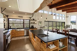 85535 Lancer Ln, Eugene, OR 97405 - Photo 10