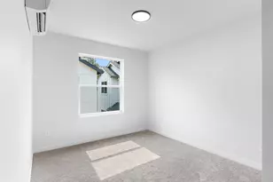 4043 SE 115th Ave, Portland, OR 97266 - Photo 10