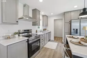 1103 N Springbrook Rd, Newberg, OR 97132 - Photo 4