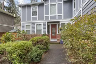 17511 Erin Ct, Lake Oswego, OR 97035 - Photo 2