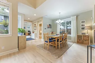 17511 Erin Ct, Lake Oswego, OR 97035 - Photo 16