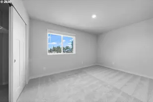 12089 SE Majestic Falls Ave, Happy Valley, OR 97086 - Photo 4