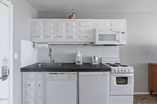 4009 SW Hwy 101, Lincoln City, OR 97367 - Photo 16